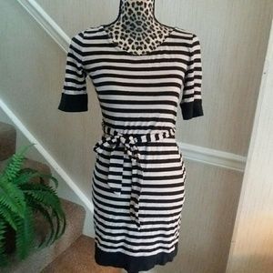 - Banana Republic Dress Elbow Sleeve Black Tan Stripe Sash
